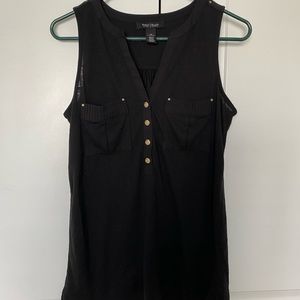 Sleeveless tunic top